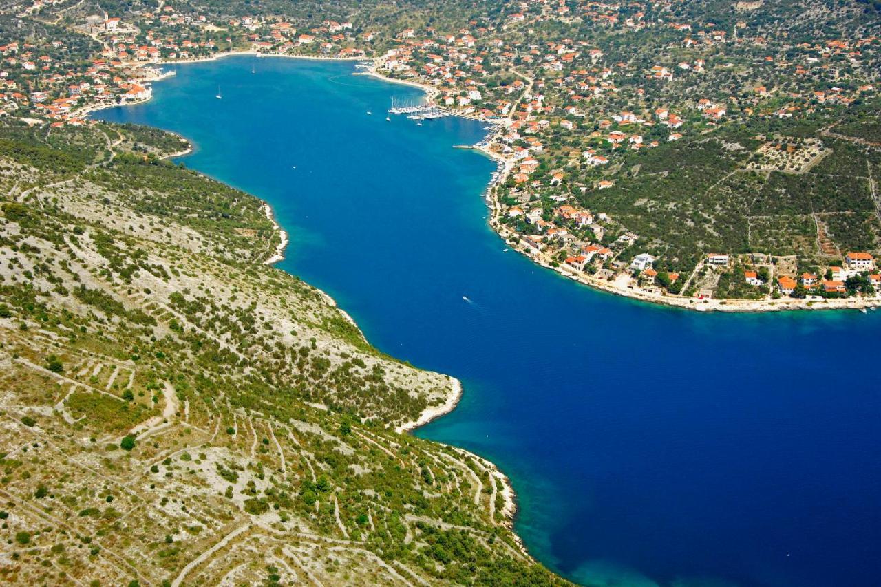Kupinica Apartment Vinišće Exteriér fotografie